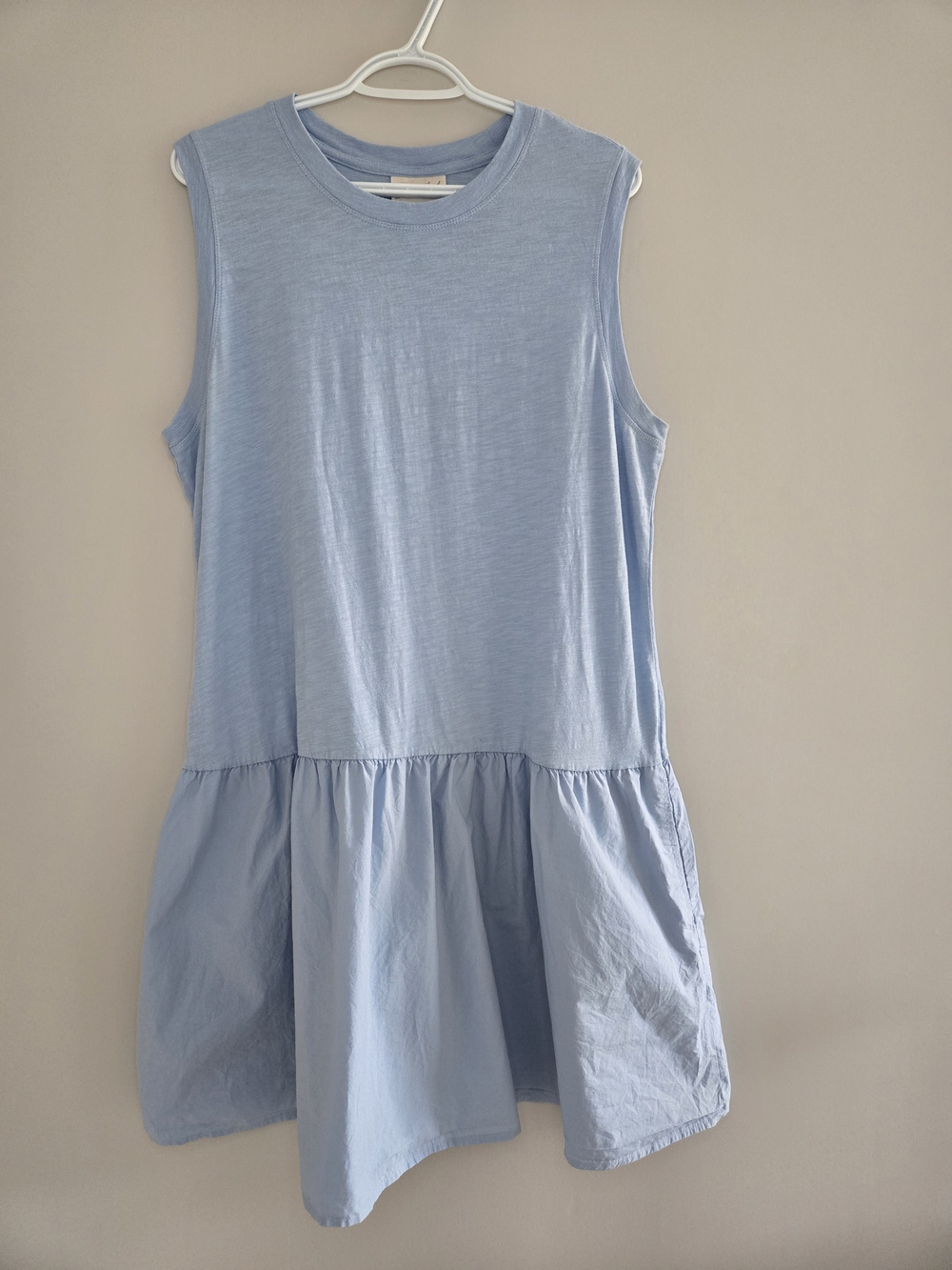Universal Thread light blue sleeveless midi dress, ruffle skirt, pockets!, new